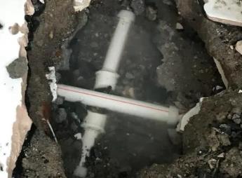 东安阳台漏水维修公司为您分享楼上楼下漏水怎么处理